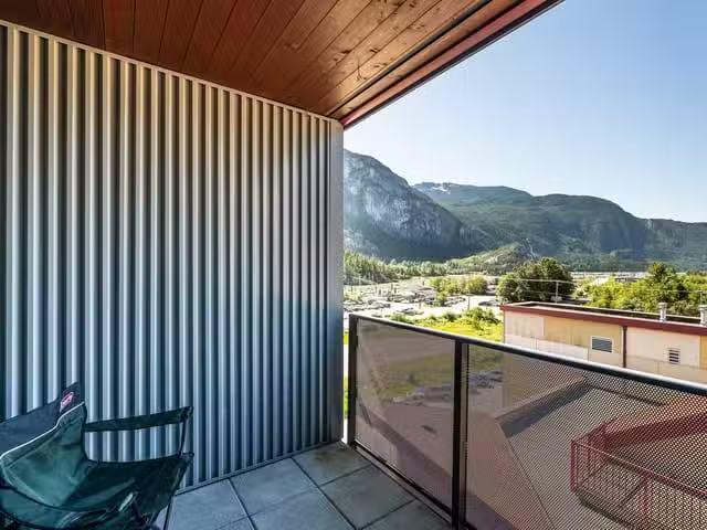 Apartment for sale in Squamish, Squamish, 602 37881 Cleveland.