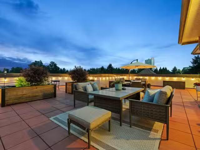 Apartment for sale in Surrey, North Surrey, 404 15220 Guildfor.