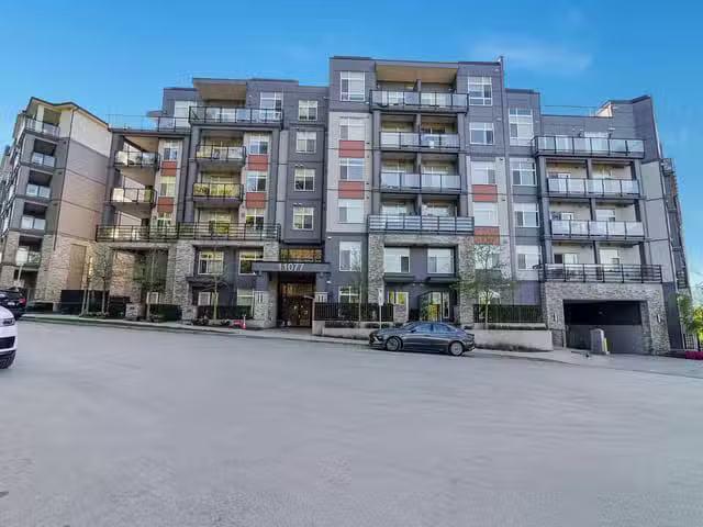 Apartment for sale in Surrey, North Surrey, 413 11077 Ravine R.