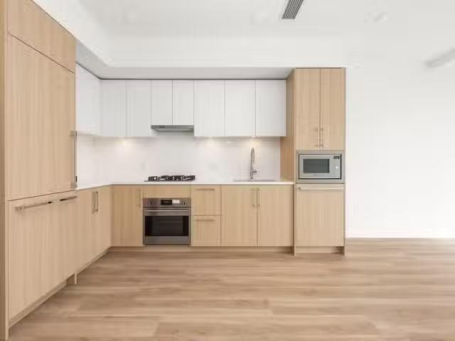 Apartment for sale in Surrey, North Surrey, 413 9675 King Geor.