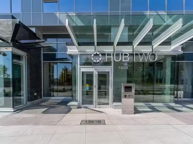 Apartment for sale in Surrey, North Surrey, 807 13655 Fraser H.