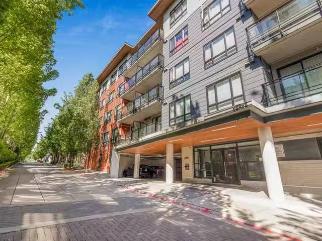 Apartment for sale in Surrey, North Surrey, 112 13931 Fraser H.