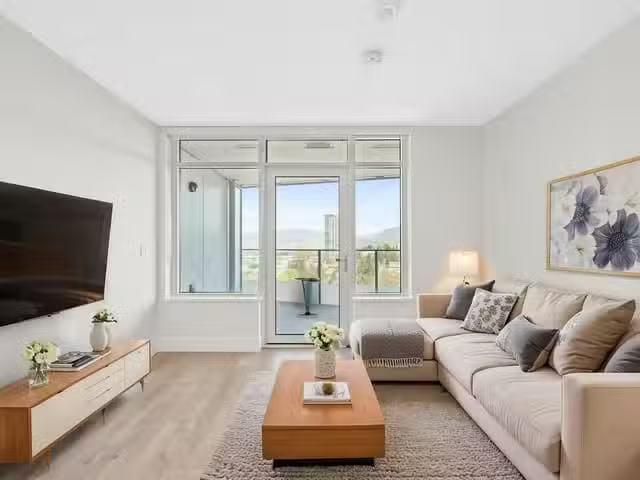 Apartment for sale in Surrey, North Surrey, 1607 10428 Whalley.