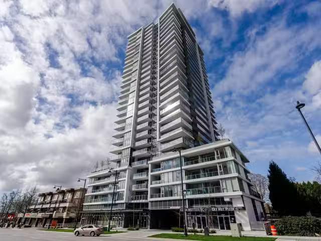 Apartment for sale in Surrey, North Surrey, 1607 9675 King Geo.