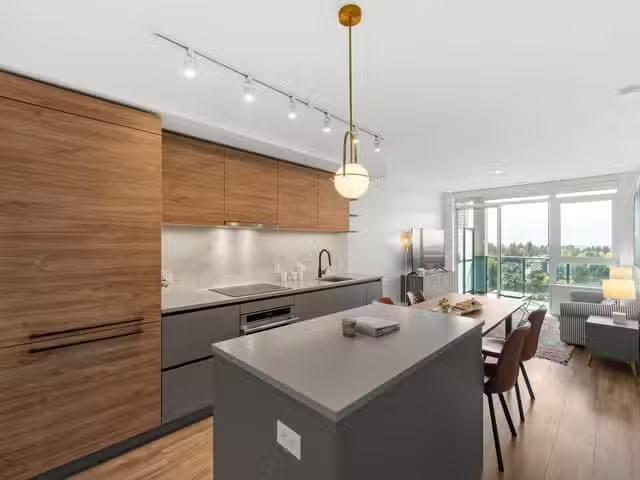 Apartment for sale in Surrey, North Surrey, 1712 10448 Univers.
