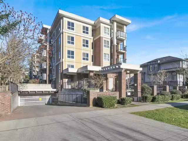 Apartment for sale in Surrey, North Surrey, 201 13883 Laurel D.