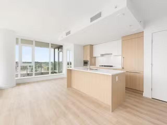 Apartment for sale in Surrey, North Surrey, 209 9675 King Geor.