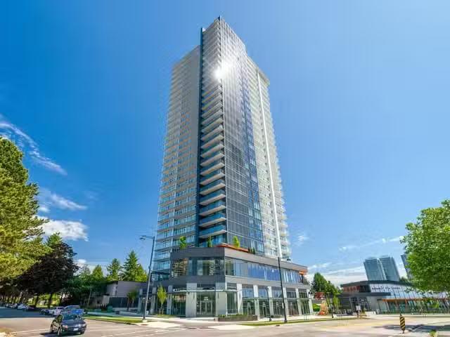 Apartment for sale in Surrey, North Surrey, 2212 13738 Central.