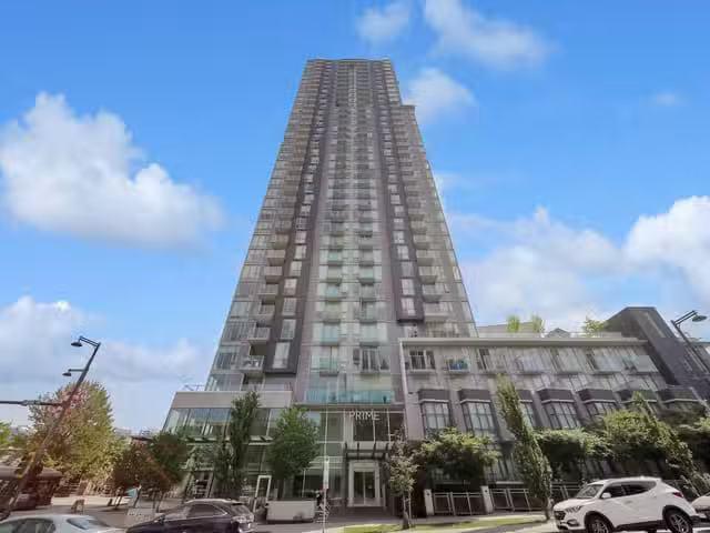 Apartment for sale in Surrey, North Surrey, 3705 13438 Central.