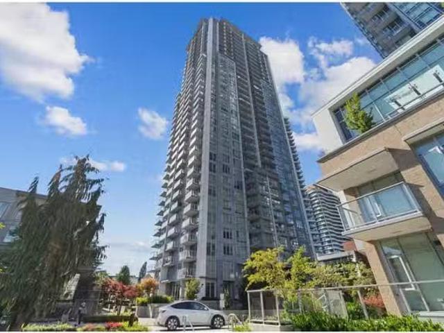 Apartment for sale in Surrey, North Surrey, a Avenue, 263131506