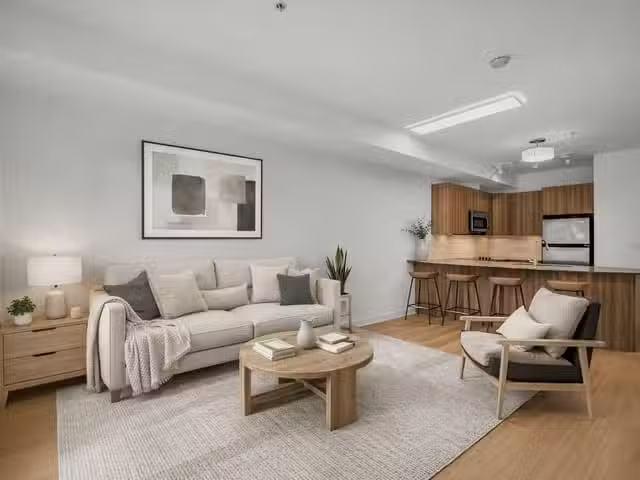 Apartment for sale in Surrey, North Surrey, a Avenue, 263132018
