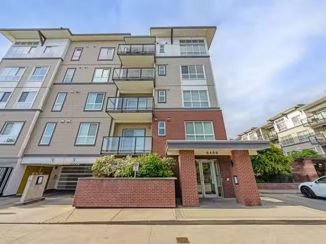 Apartment for sale in Surrey, Cloverdale, a Street, 263153348