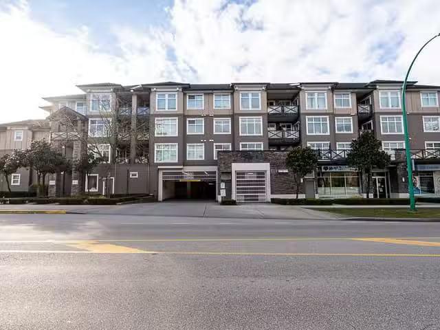 Apartment for sale in Surrey, Cloverdale, Avenue, 263128864