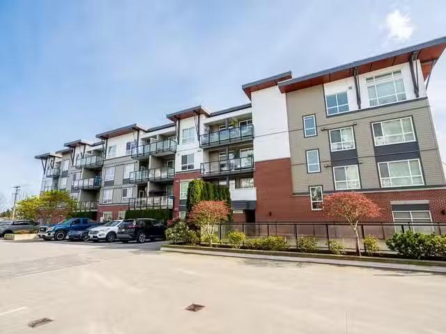 Apartment for sale in Surrey, Cloverdale, Avenue, 263135374