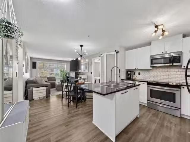 Apartment for sale in Surrey, Cloverdale, Street, 263150188
