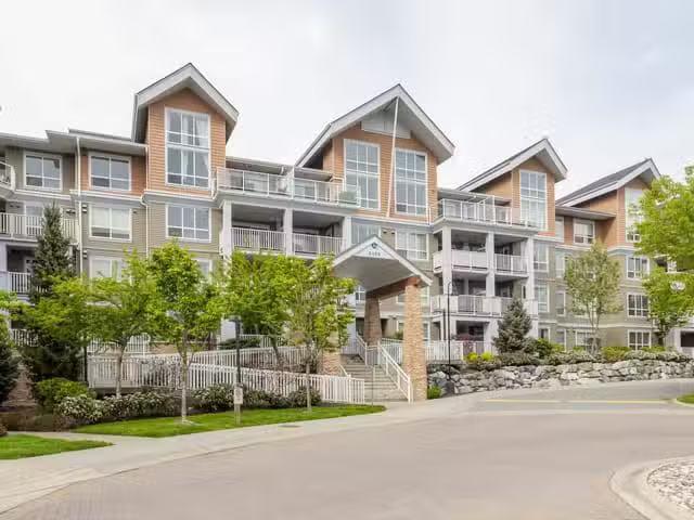 Apartment for sale in Surrey, Cloverdale, Street, 263136354