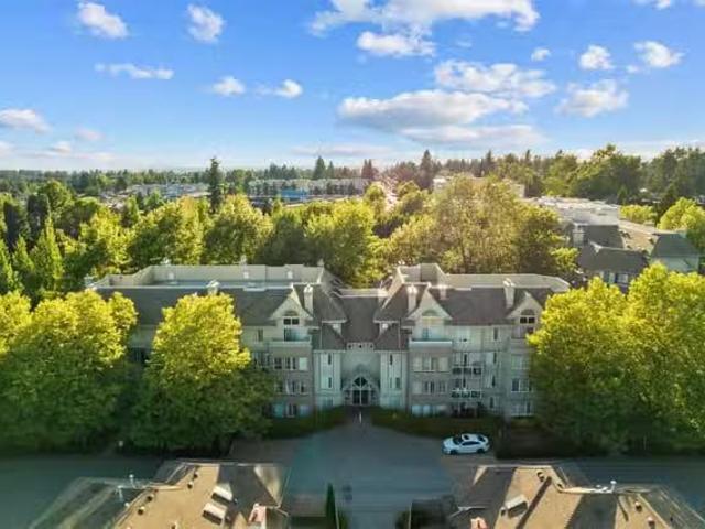Apartment for sale in Surrey, Surrey, a Avenue, 263095583