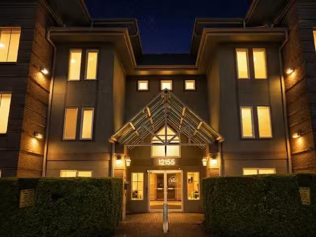 Apartment for sale in Surrey, Surrey, a Avenue, 263120673