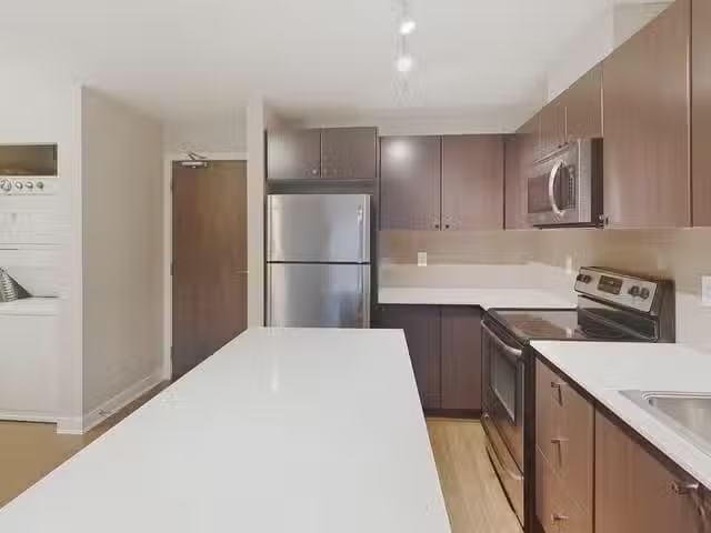 Apartment for sale in Surrey, Surrey, a Avenue, 263153314