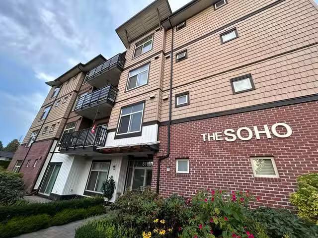 Apartment for sale in Surrey, Surrey, a Street, 263030364