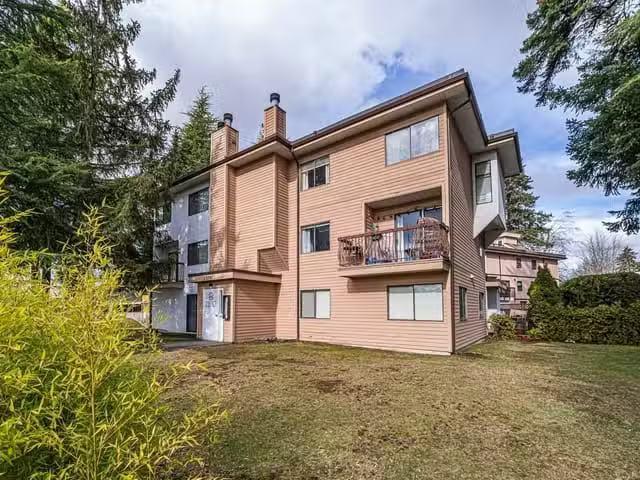 Apartment for sale in Surrey, Surrey, b Avenue, 263083697