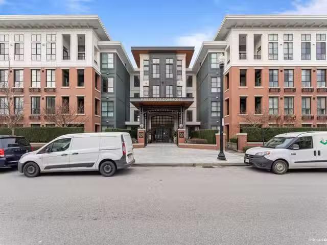 Apartment for sale in Surrey, South Surrey White Rock, Avenue.