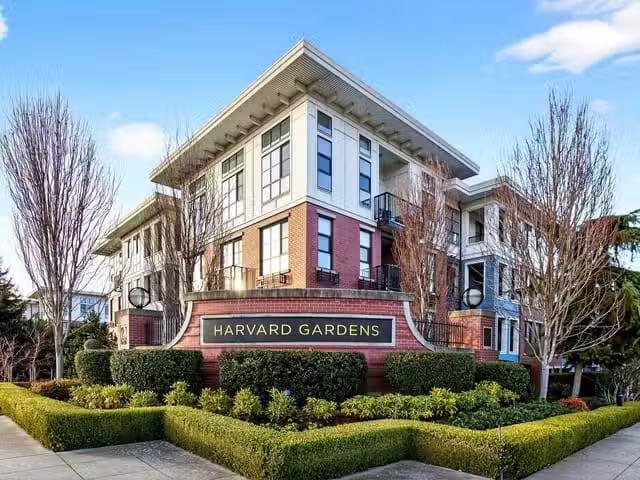 Apartment for sale in Surrey, South Surrey White Rock, Avenue.