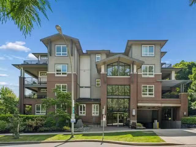 Apartment for sale in Surrey, South Surrey White Rock, a Avenu.