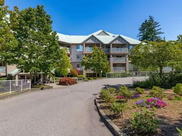 Apartment for sale in Surrey, South Surrey White Rock, a Avenu.