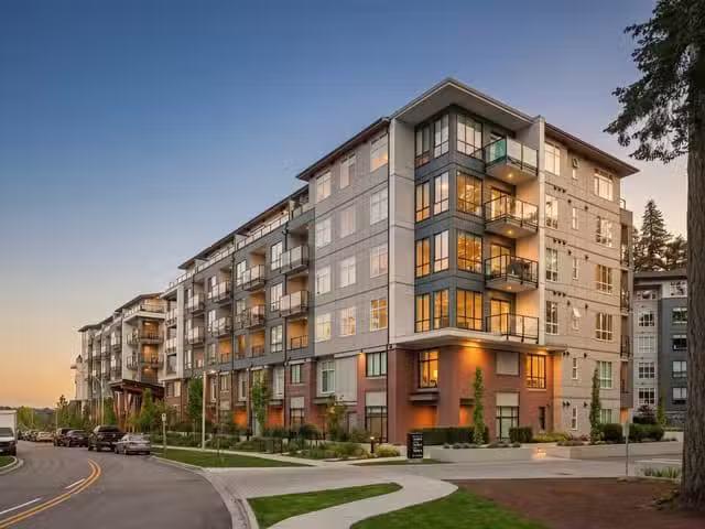 Apartment for sale in Surrey, South Surrey White Rock, a Stree.