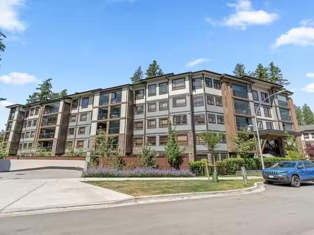 Apartment for sale in Surrey, South Surrey White Rock, a Stree.
