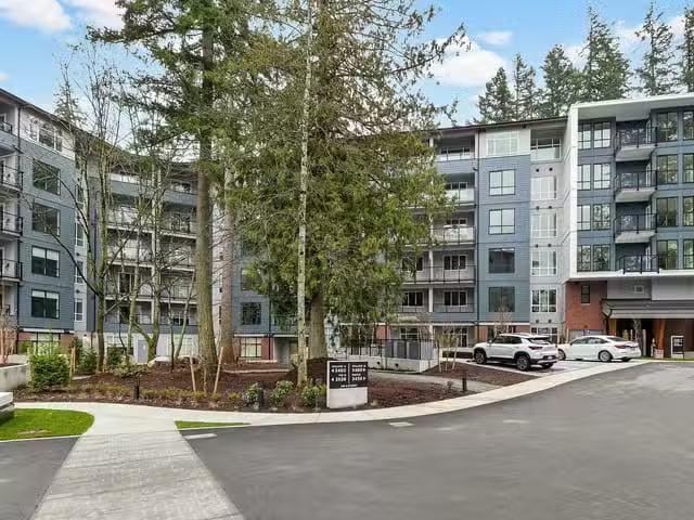 Apartment for sale in Surrey, South Surrey White Rock, a Stree.