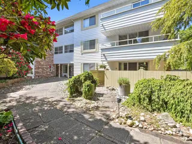 Apartment for sale in Surrey, South Surrey White Rock, 206 150.