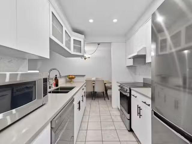 Apartment for sale in Port Moody, Port Moody, 118 200 Westhill.