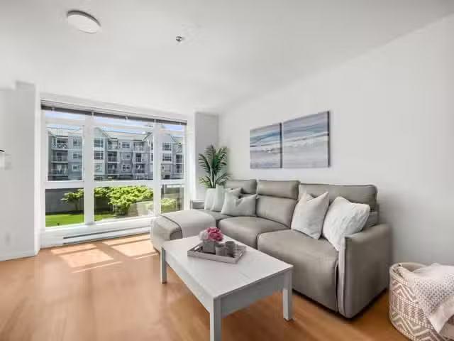 Apartment for sale in Port Moody, Port Moody, 302 3142 St John.
