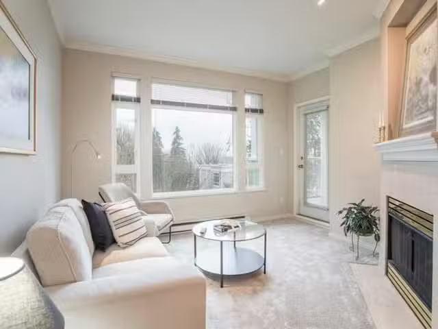 Apartment for sale in Port Moody, Port Moody, 606 3001 Terravi.