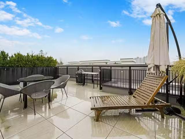 Apartment for sale in Port Moody, Port Moody, 621 3131 Murray.