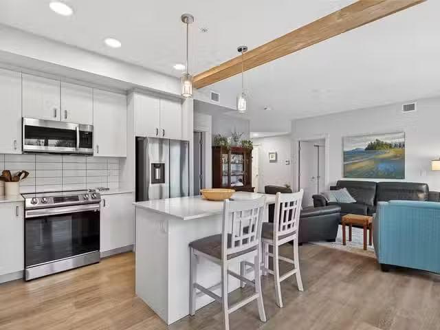 Apartment for sale in Parksville, 202 120 Jensen W Ave, 1037599