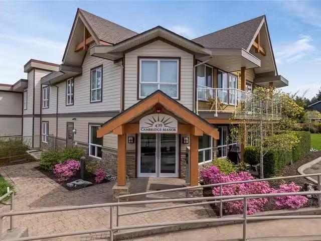 Apartment for sale in Qualicum Beach, 100 439 College Rd, 1030.