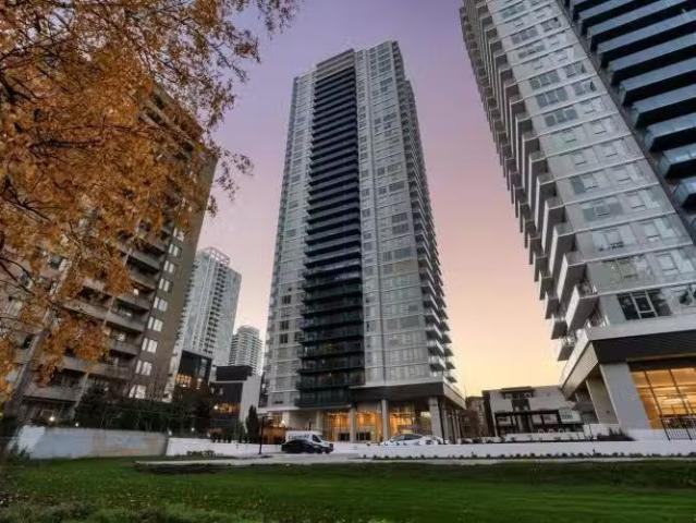 Apartment for sale in Queen Mary Park Surrey, Surrey, Surrey.