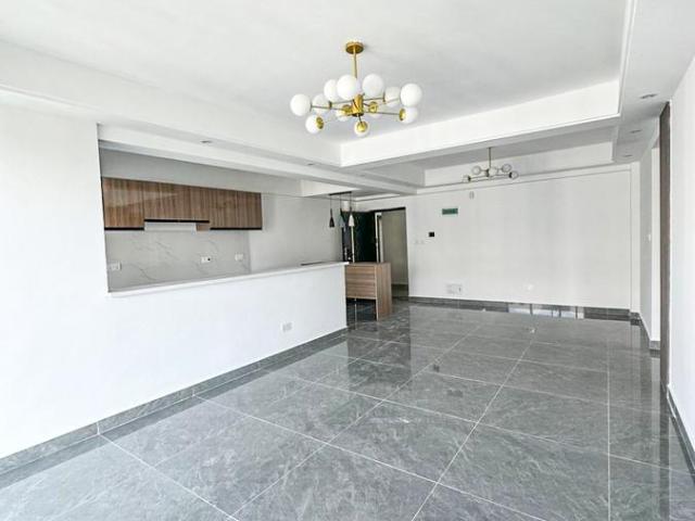 Apartment for Sale in Riverside Drive