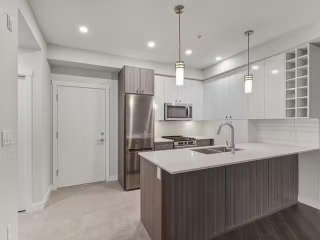 Apartment for sale in Richmond, Richmond, 104 23200 Gilley Roa.