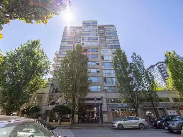 Apartment for sale in Richmond, Richmond, 1602 8238 Saba Road.