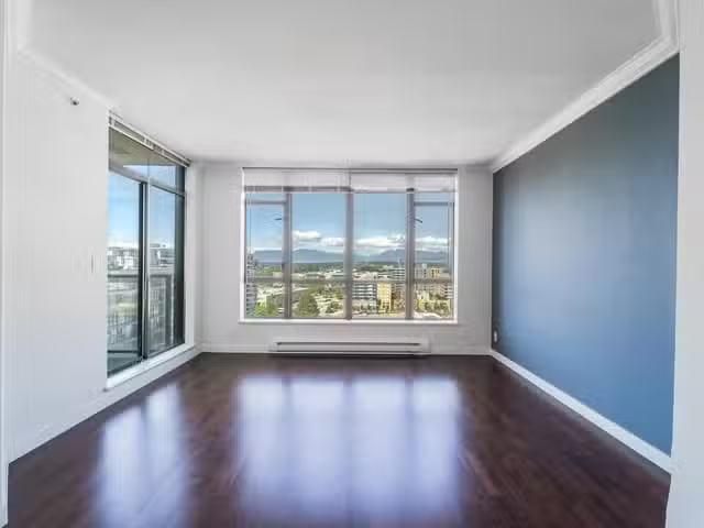 Apartment for sale in Richmond, Richmond, 1605 7362 Elmbridge.