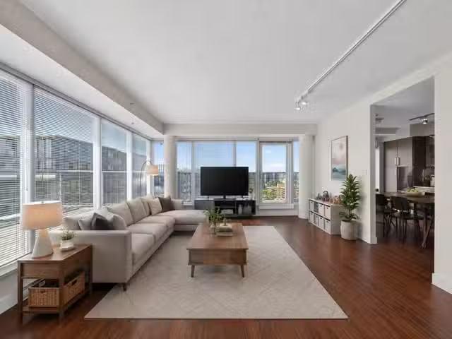 Apartment for sale in Richmond, Richmond, 1803 8068 Westminste.