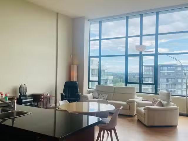 Apartment for sale in Richmond, Richmond, 1805 9188 Hemlock Dr.