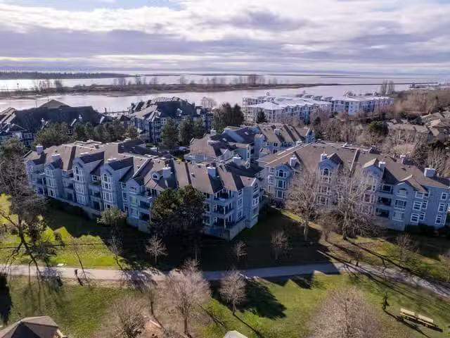Apartment for sale in Richmond, Richmond, 221 12873 Railway Av.