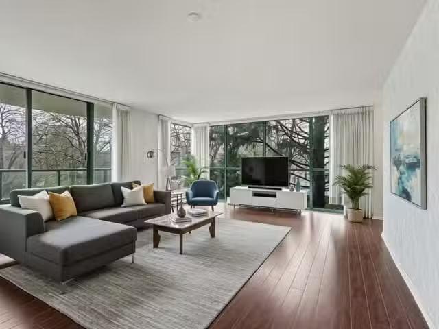 Apartment for sale in Richmond, Richmond, 305 8811 Lansdowne R.