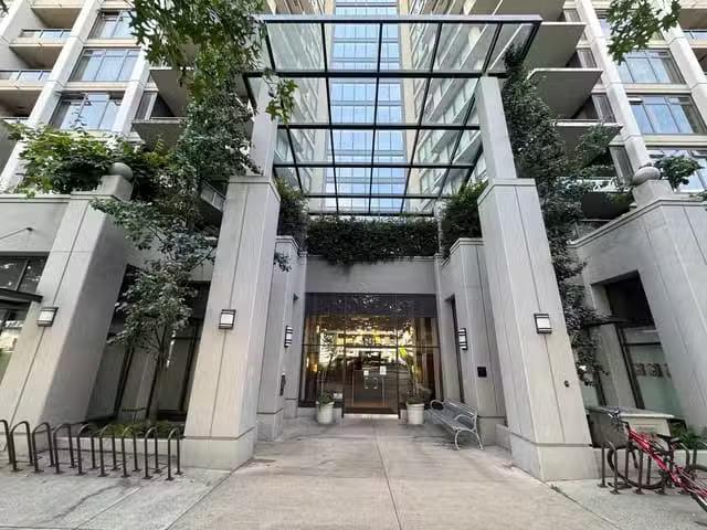 Apartment for sale in Richmond, Richmond, 612 5811 No. 3 Road.