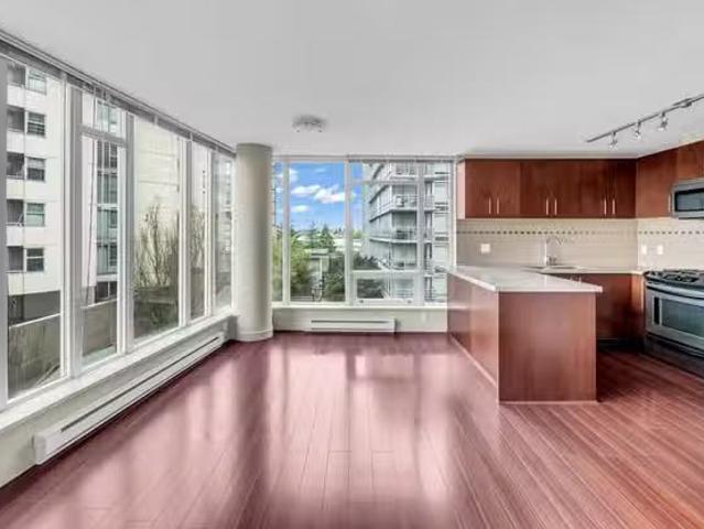 Apartment for sale in Richmond, Richmond, 703 8288 Lansdowne R.